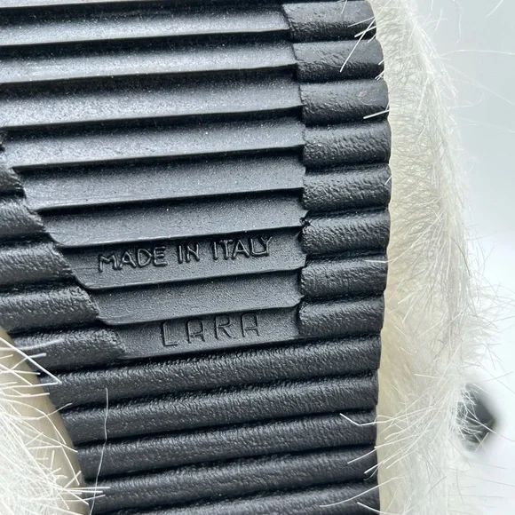 Pajar White Faux Fur Winter Boots - Picture 4 of 5